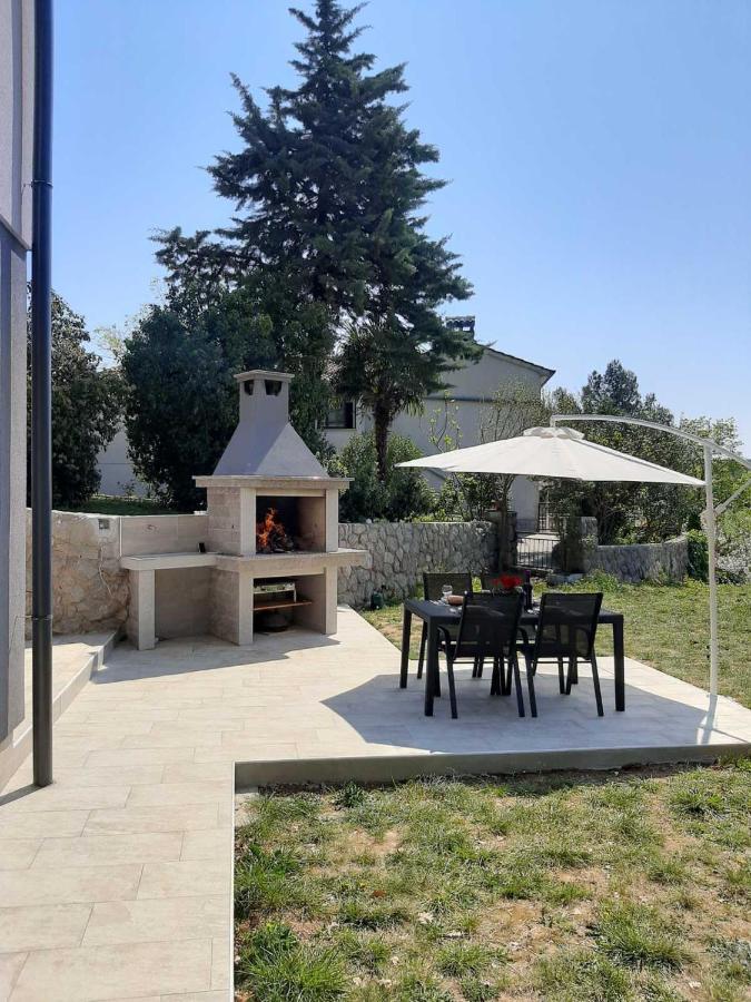 Apartment Natali Brseč Zewnętrze zdjęcie