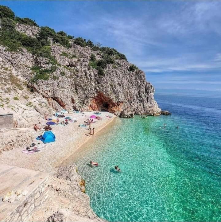 Apartment Natali Brseč Zewnętrze zdjęcie