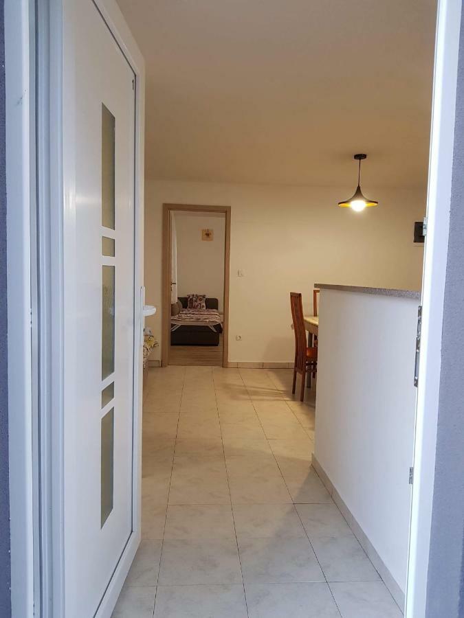 Apartment Natali Brseč Zewnętrze zdjęcie
